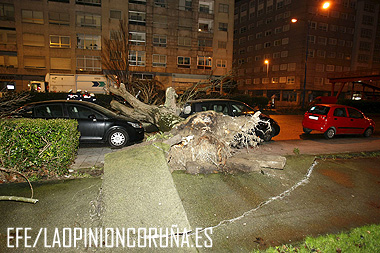 La borrasca FLOORA provoca un dañino vendaval en Galicia