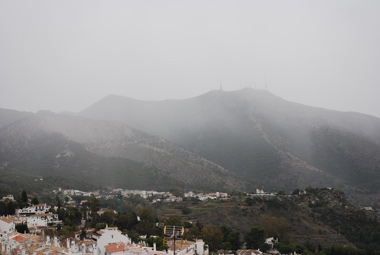 La nieve llega a lugares poco habituales en Andalucía