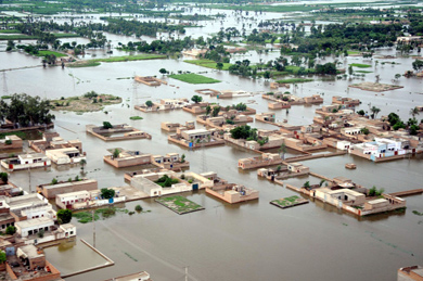 Las inundaciones en Pakistán dejan más damnificados que el tsunami de 2004