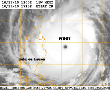 Monstruoso tifón MEGI desastre potencial para la isla filipina de Luzón