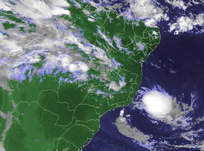 Raro caso de posible tormenta tropical en el Atlántico Sur