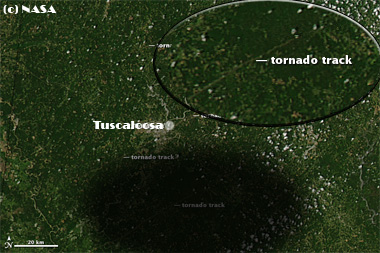 Oleada de tornados histórica en EEUU, el rastro de la devastación