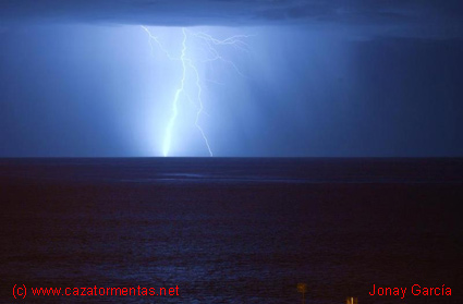 Las tormentas provocan varios conatos de incendios forestales en las Canarias