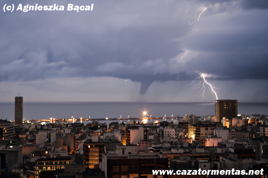 Los tornados son menos frecuentes los fines de semana
