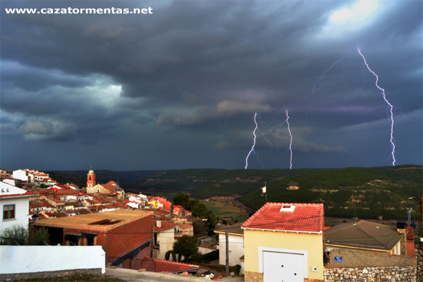 Lunes de fuertes tormentas en Europa Occidental