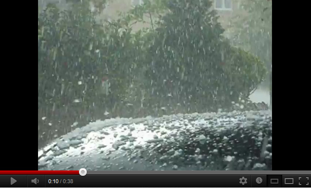 Tremenda granizada en Witney, y tornado en Kidlington, Oxfordshire, Reino Unido