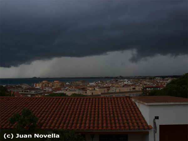 Tormentas, granizadas, desplome de las temperaturas, en un drástico cambio del tiempo