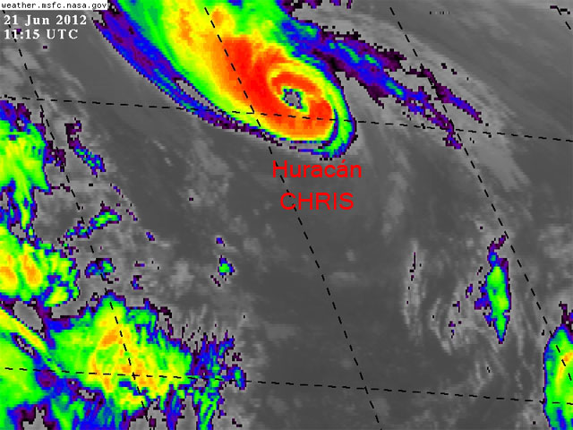 La pertinaz tormenta CHRIS, consigue convertirse en el primer huracán de la temporada atlántica 2012
