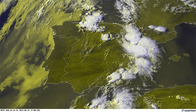 Las altas temperaturas han dado paso a las tormentas
