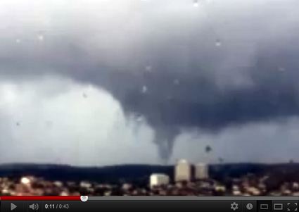 Tornado en Marsella, sur de Francia, 14 octubre 2012
