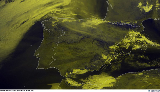 Nieblas de advección en el Mar de Alborán