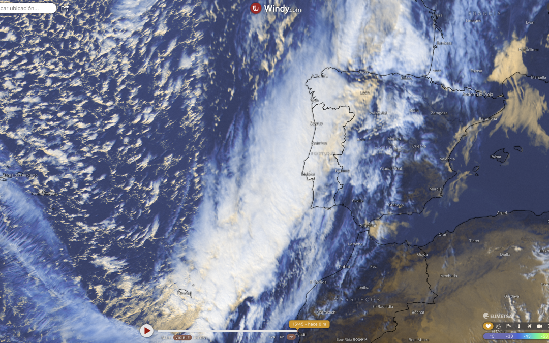 Intensa situación de viento del sur precede al frente frío