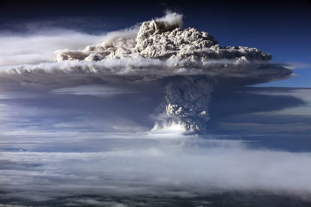 La precipitación global disminuye cuando los volcanes erupcionan