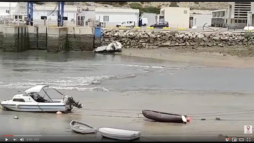 Posible rissaga en el puerto pesquero de Conil (Cádiz) y más tormentas.